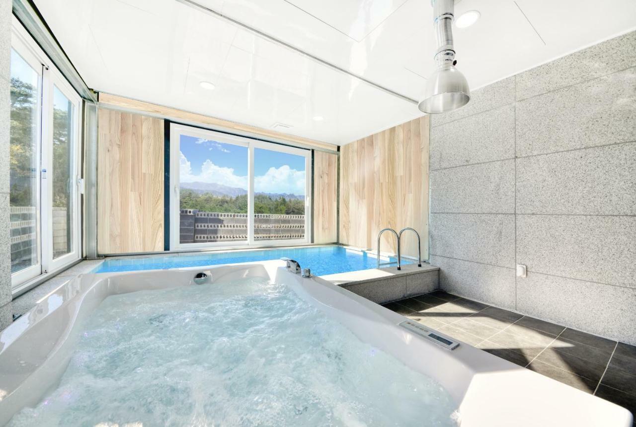 Lasso Pool Villa Сокчхо Екстер'єр фото
